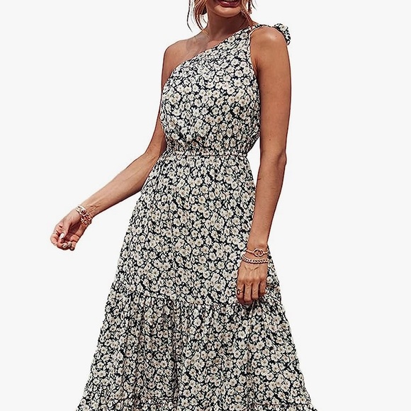 Prettygarden NWT - Picture 2 of 9